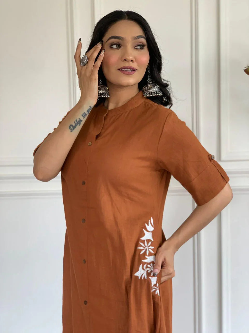 Rusty Brown Cotton Kurta Set With Pocket Side Embroidery