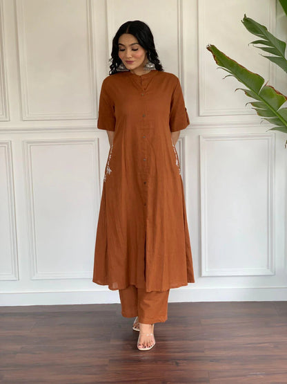 Rusty Brown Cotton Kurta Set With Pocket Side Embroidery