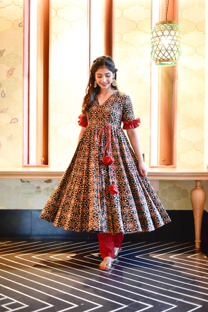 Beautiful Procion Printed Anarkali Kurta and Pant Set