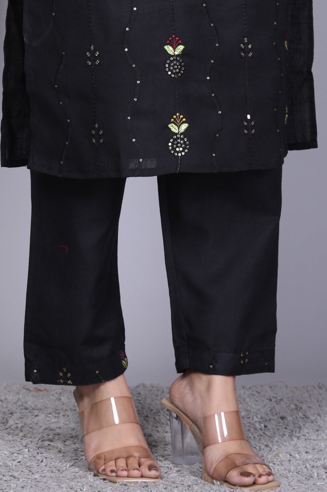 Black Embroidered Kurta and Pant Set with Embroidered Organza Dupatta