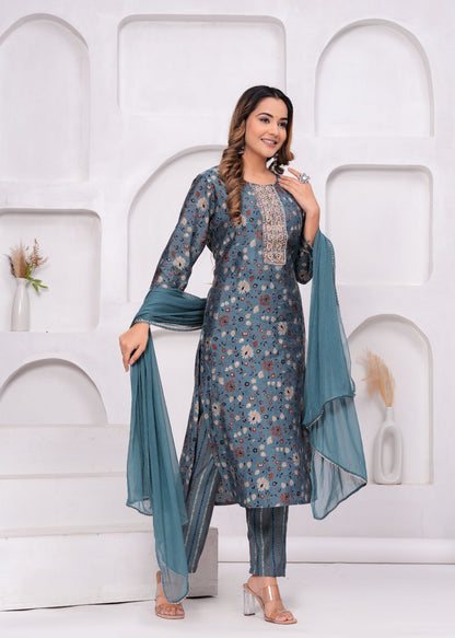 Dusty Blue Muslin Kurta and Pant Set with Georgette Dupatta