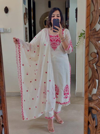 Off-White Cotton Straight Kurta Set with Red Thread Embroidery